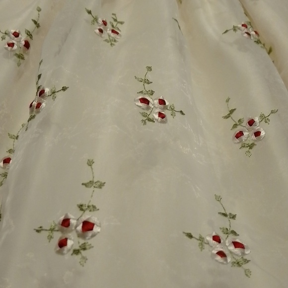 Cinderella girls size 2T red and white floral dress with bow. velvet  top - Picture 2 of 5